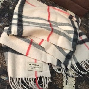 Burberry scarf